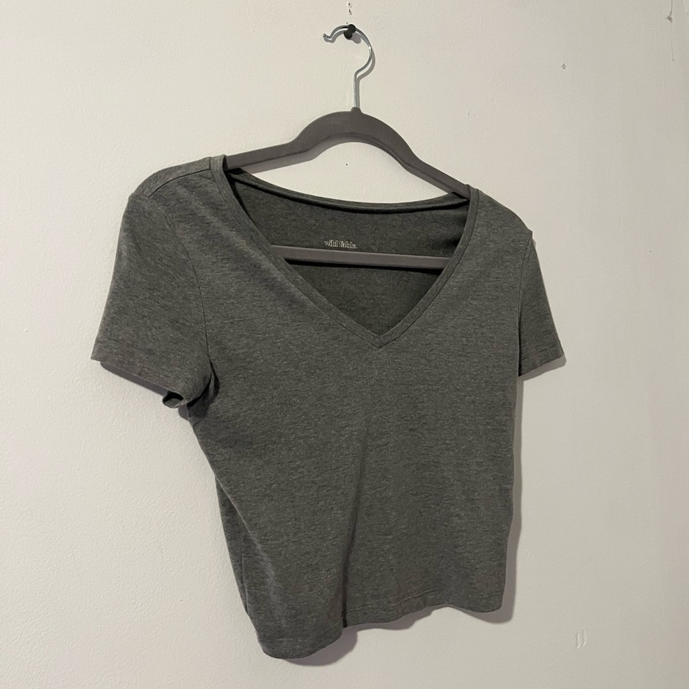Wild Fable Grey cotton v-neck top. Size XS
